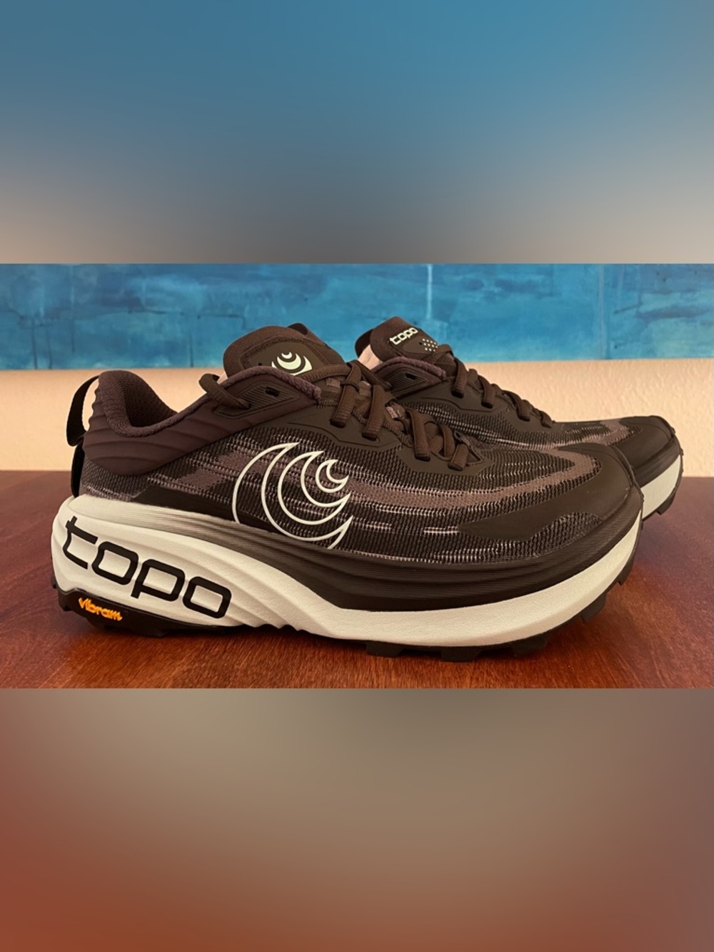 Topo Vista women’s 7.5 new in box